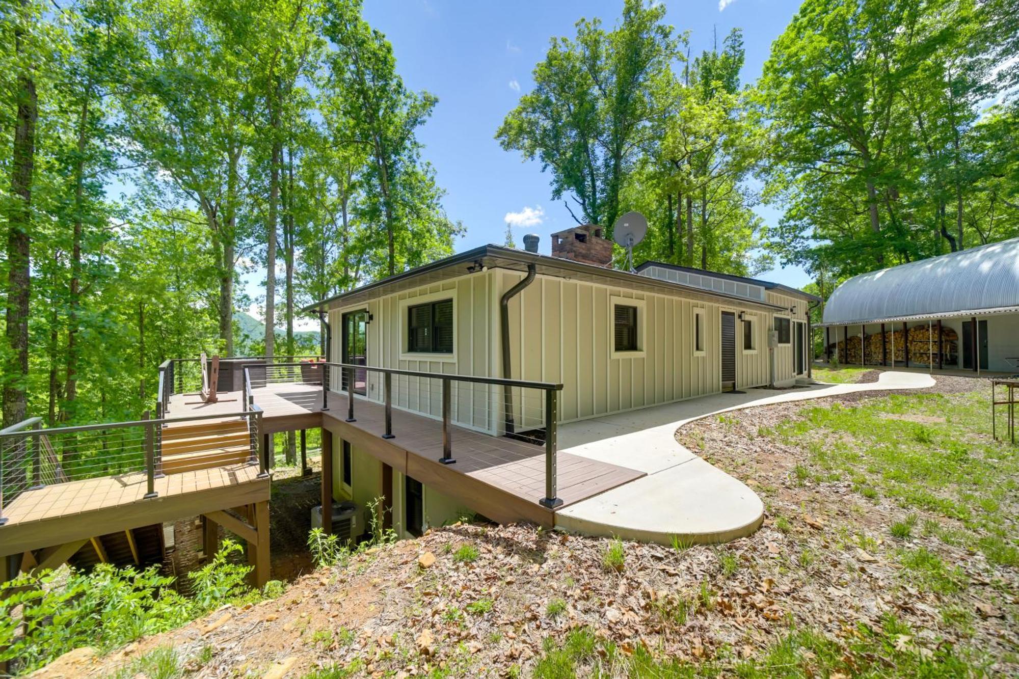 Вилла Remote Smoky Mtn Escape With Views And Trail Access! Cullowhee Экстерьер фото